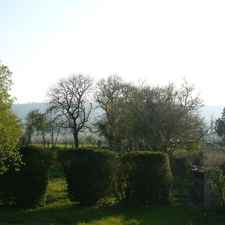Les Miquelots Bed and Breakfast Pont-d'Ouilly Buitenkant foto