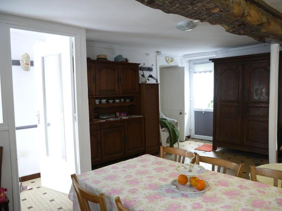 Les Miquelots Bed and Breakfast Pont-d'Ouilly Buitenkant foto