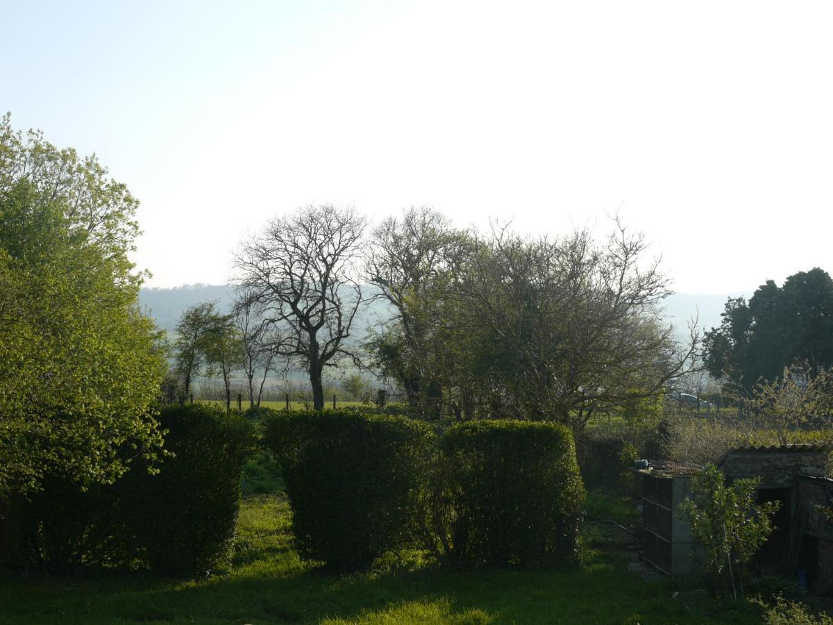 Les Miquelots Bed and Breakfast Pont-d'Ouilly Buitenkant foto